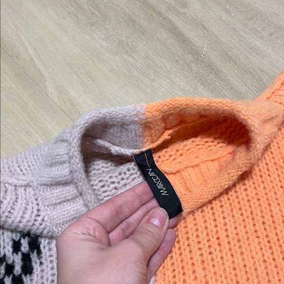 Marc Cain Orange and Gray Knit Sweater - Picture 4 of 10